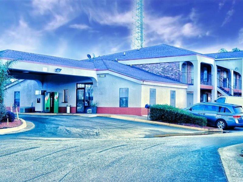 Best Inn Augusta Bagian luar foto